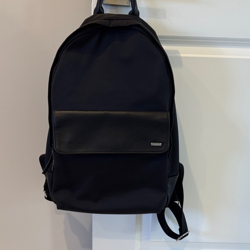Elegant Black Men's Backpack